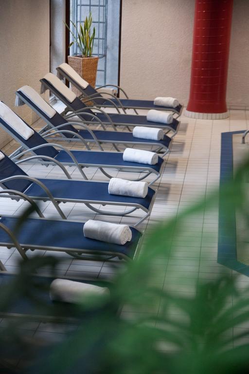 Trans World Hotel Kranichhoehe Much Ngoại thất bức ảnh