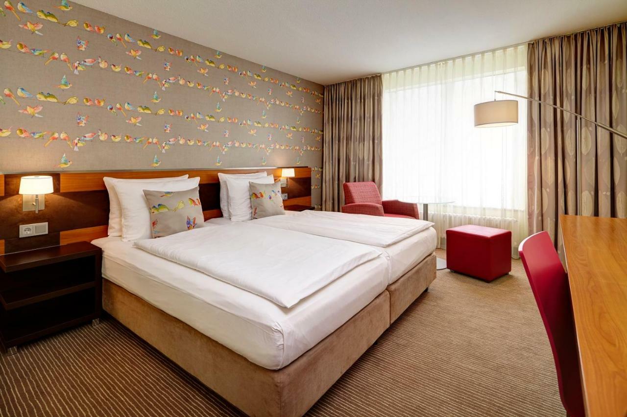 Trans World Hotel Kranichhoehe Much Ngoại thất bức ảnh